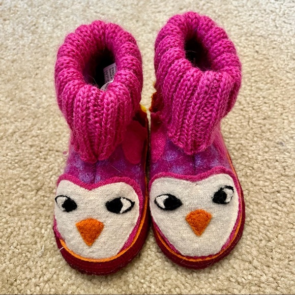 Handmade Wool Owl Slippers - Picture 3 of 8